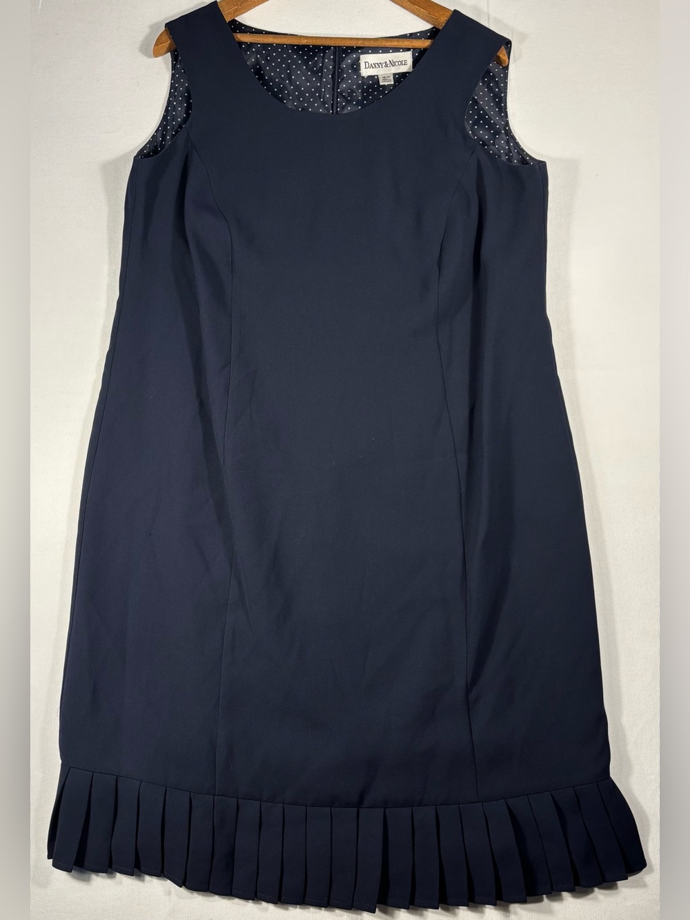 Danny & Nicole Women’s 14WP Navy Sleeveless Pleated-Hem Dress w/Polka-Dot Lining